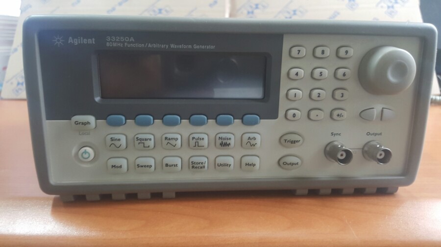 중고 33250A 애질런트 임의파형함수발생기 80MHz Function Generator, (현 키사이트)