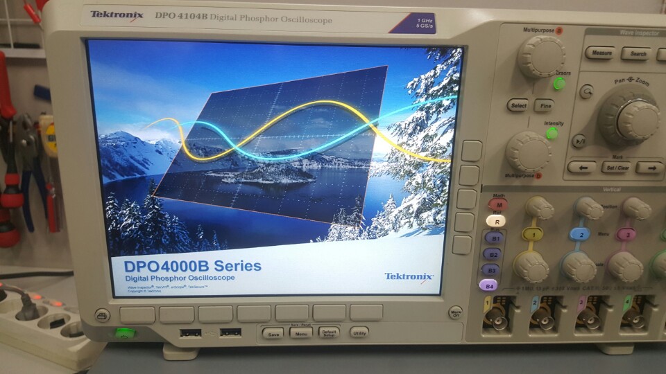 중고 DPO4104B 오실로스코프  Tektronix Oscilloscopes 1GHz, 4채널 판매 및 렌탈